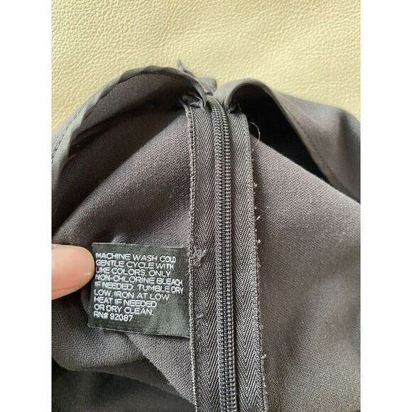 Saks Fifth Avenue Pants 6 Grey Slim Fit Pleat Front Trouser Dress - Picture 6 of 9